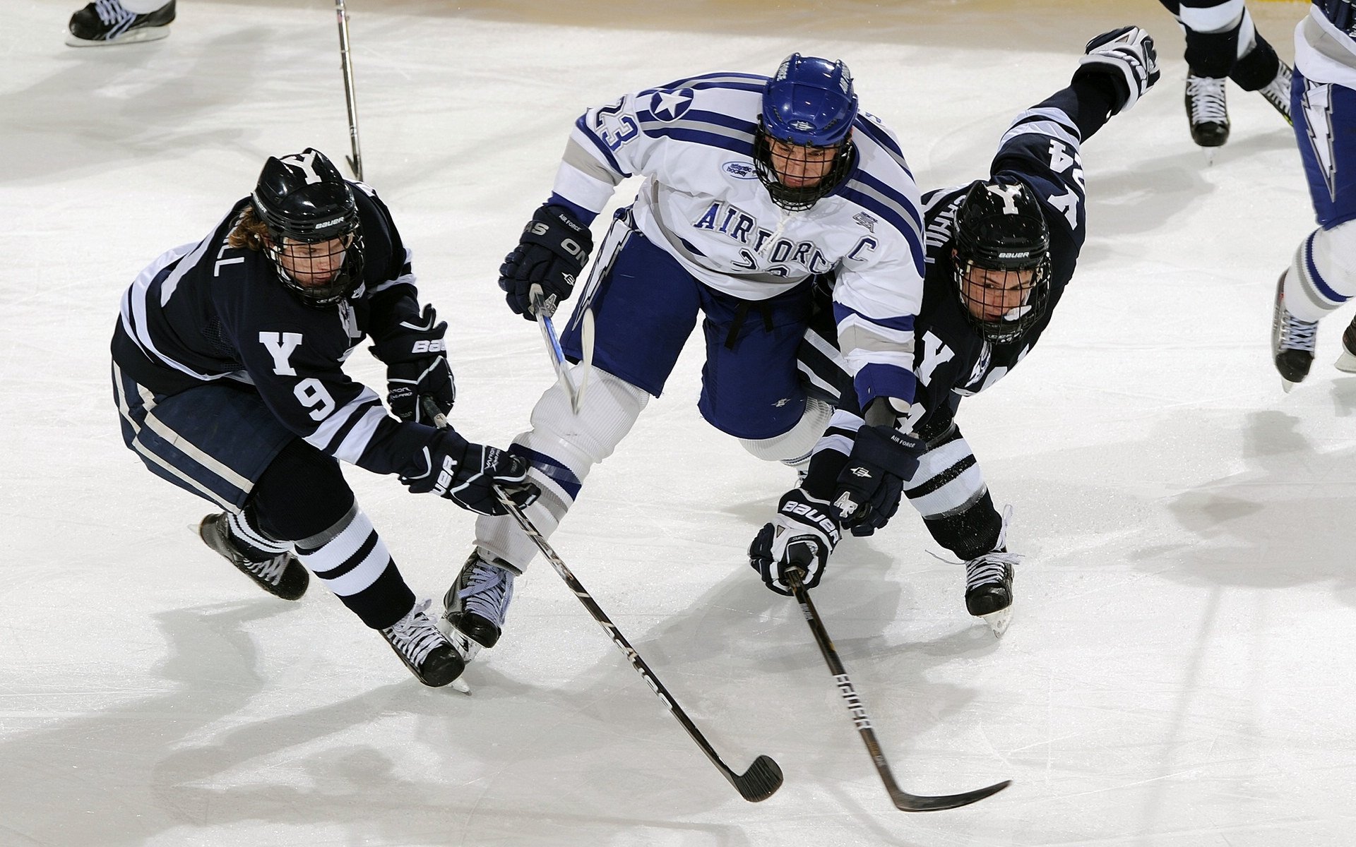 Jiu You-_世界摔跤锦标赛：激情与力量的完美结合_，2021世界摔跤比赛视频大全