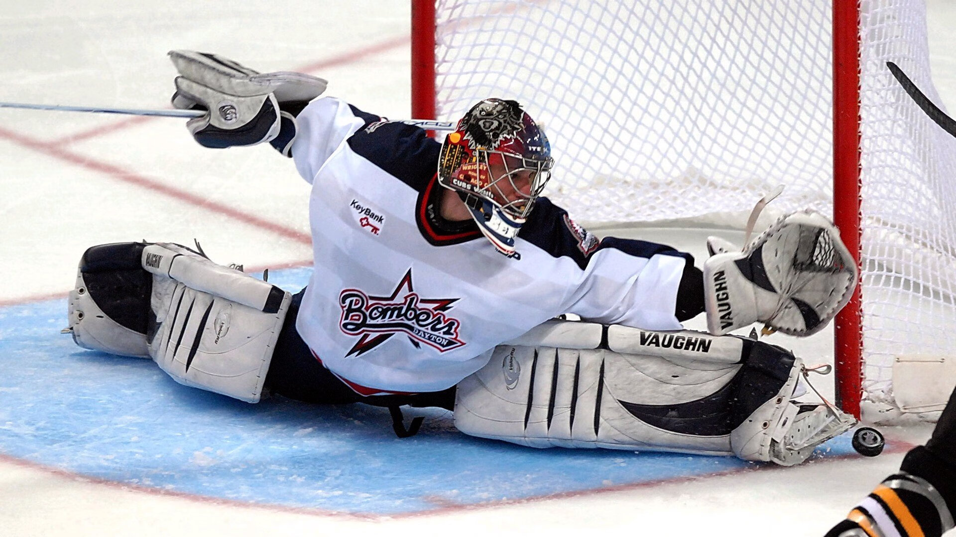 青训梯队引入阶段目标评估机制提升晋升透明度，青训体系